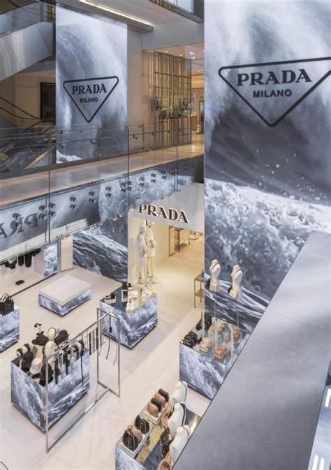 prada parigi printemps|Prada loves Printemps.